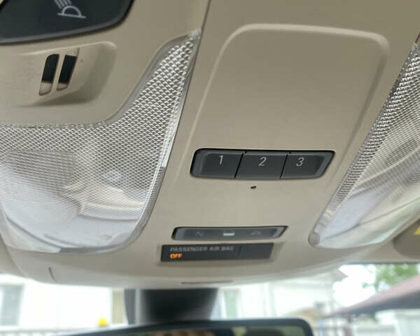 Бежевый Бьюик ЛаКросс, объемом двигателя 2.5 л и пробегом 112 тыс. км за 11800 $, фото 5 на Automoto.ua