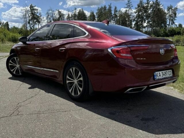 Красный Бьюик ЛаКросс, объемом двигателя 3.6 л и пробегом 132 тыс. км за 15999 $, фото 3 на Automoto.ua