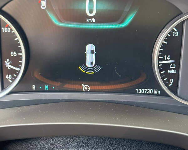 Красный Бьюик ЛаКросс, объемом двигателя 3.56 л и пробегом 132 тыс. км за 16499 $, фото 10 на Automoto.ua