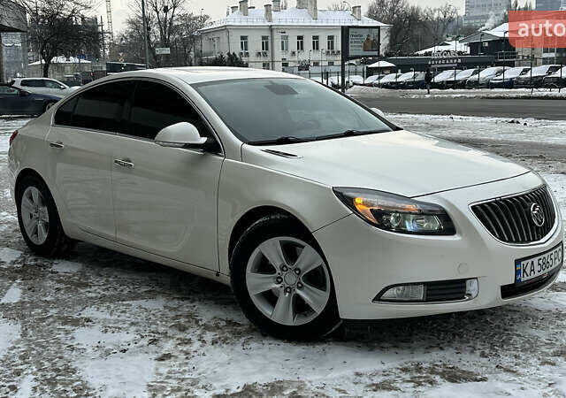 Белый Бьюик Регал, объемом двигателя 2 л и пробегом 165 тыс. км за 8350 $, фото 4 на Automoto.ua