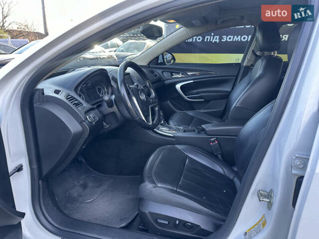 Білий Бьюік Regal, об'ємом двигуна 2 л та пробігом 149 тис. км за 7900 $, фото 9 на Automoto.ua