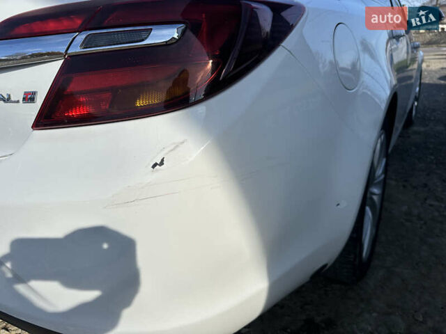 Білий Бьюік Regal, об'ємом двигуна 2 л та пробігом 149 тис. км за 7900 $, фото 6 на Automoto.ua