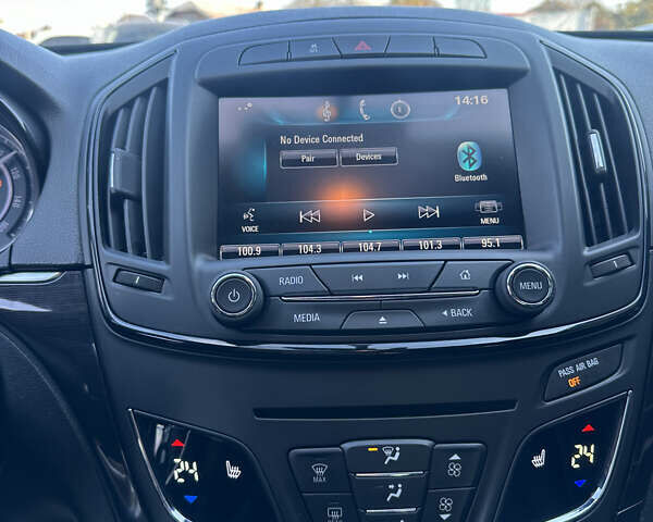 Білий Бьюік Regal, об'ємом двигуна 2 л та пробігом 149 тис. км за 7900 $, фото 12 на Automoto.ua