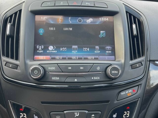 Белый Бьюик Регал, объемом двигателя 2 л и пробегом 130 тыс. км за 9700 $, фото 21 на Automoto.ua