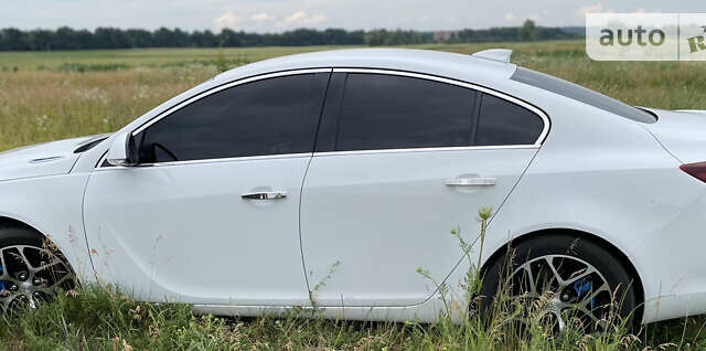 Белый Бьюик Регал, объемом двигателя 2 л и пробегом 136 тыс. км за 11000 $, фото 9 на Automoto.ua