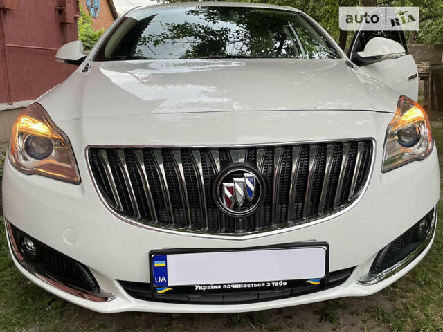 Белый Бьюик Регал, объемом двигателя 2 л и пробегом 136 тыс. км за 11000 $, фото 12 на Automoto.ua