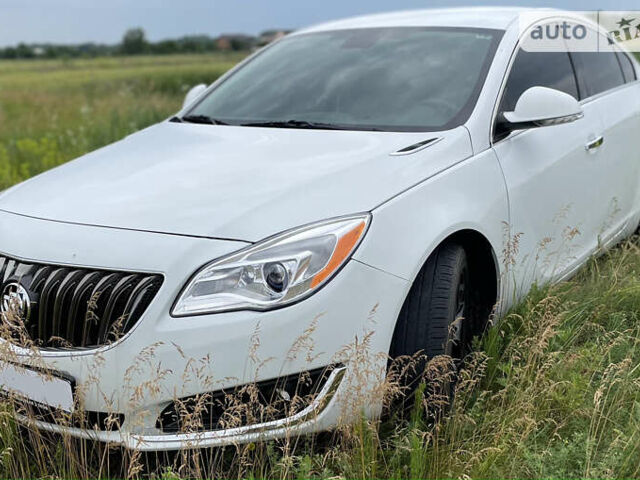 Белый Бьюик Регал, объемом двигателя 2 л и пробегом 136 тыс. км за 11000 $, фото 8 на Automoto.ua