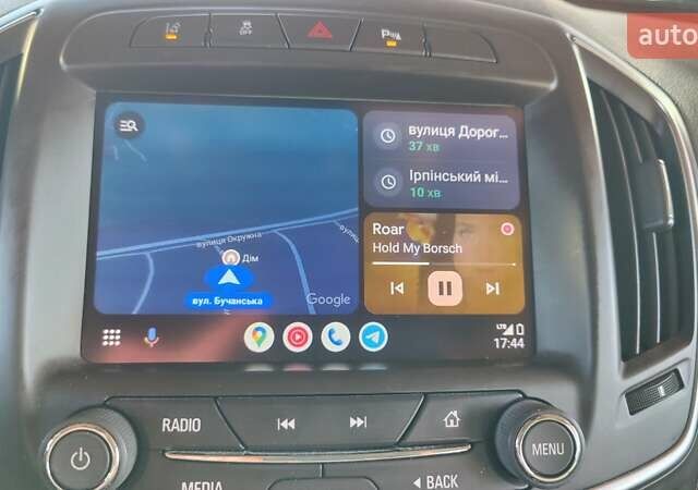 Білий Бьюік Regal, об'ємом двигуна 2 л та пробігом 107 тис. км за 12800 $, фото 22 на Automoto.ua