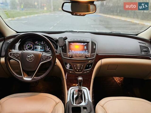 Білий Бьюік Regal, об'ємом двигуна 2 л та пробігом 148 тис. км за 7600 $, фото 7 на Automoto.ua