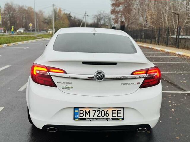 Білий Бьюік Regal, об'ємом двигуна 2 л та пробігом 148 тис. км за 7600 $, фото 4 на Automoto.ua