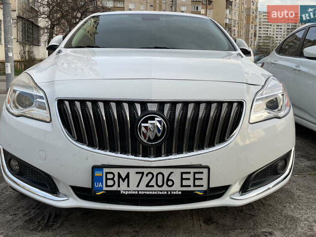 Білий Бьюік Regal, об'ємом двигуна 2 л та пробігом 137 тис. км за 9000 $, фото 6 на Automoto.ua