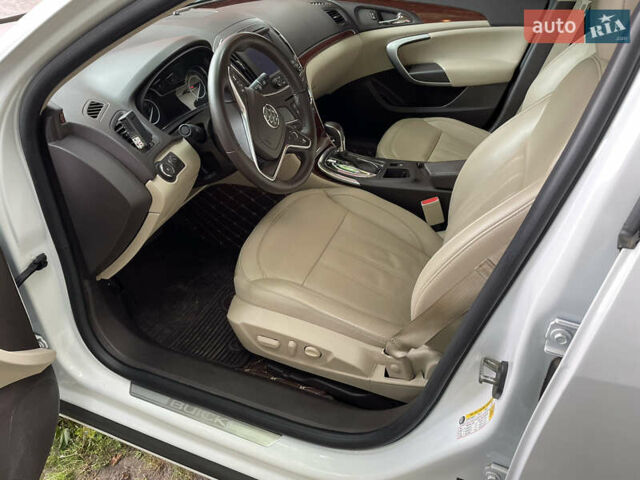 Белый Бьюик Регал, объемом двигателя 2 л и пробегом 136 тыс. км за 11000 $, фото 5 на Automoto.ua