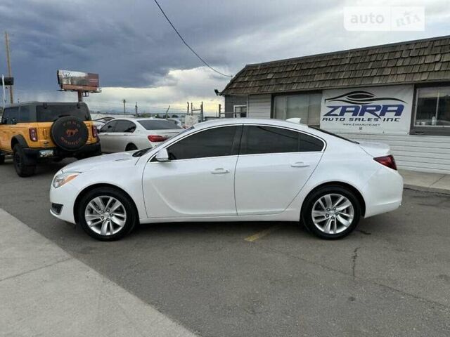 Белый Бьюик Регал, объемом двигателя 2 л и пробегом 66 тыс. км за 2000 $, фото 8 на Automoto.ua