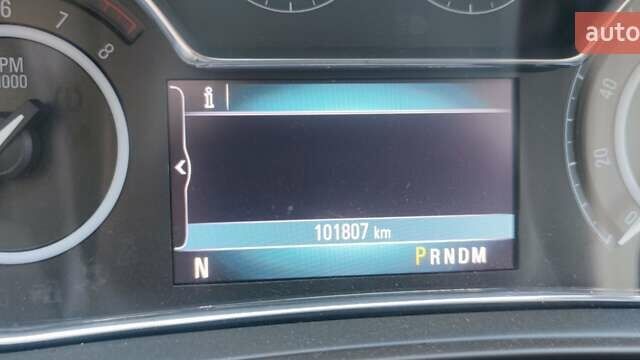Бежевый Бьюик Регал, объемом двигателя 2 л и пробегом 102 тыс. км за 10800 $, фото 15 на Automoto.ua