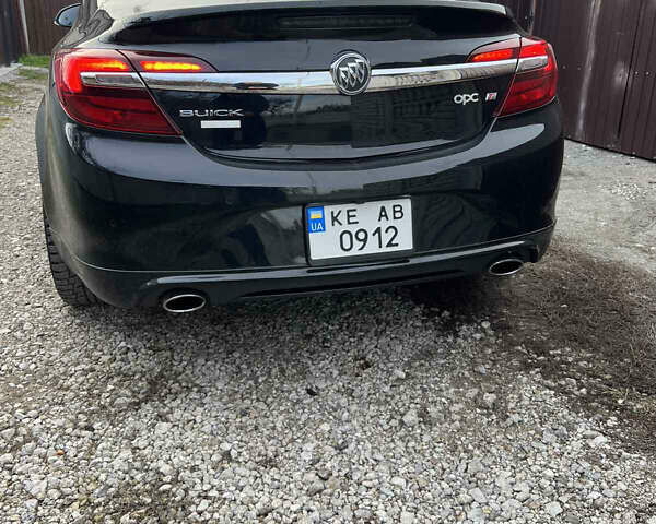 Черный Бьюик Регал, объемом двигателя 2 л и пробегом 160 тыс. км за 7999 $, фото 1 на Automoto.ua