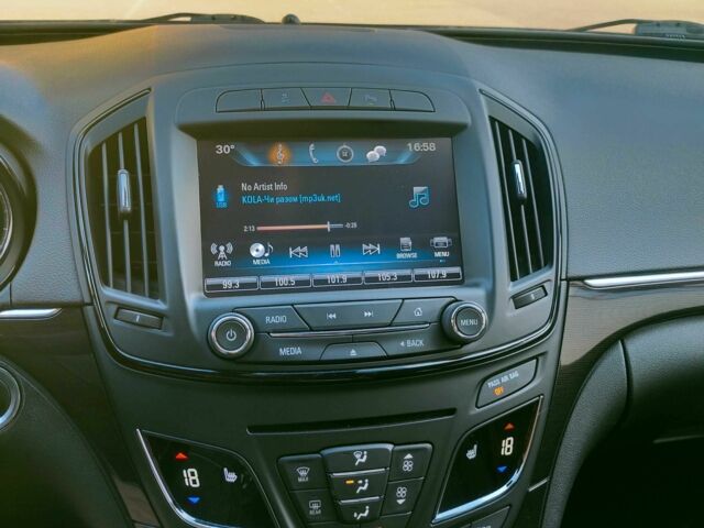 Черный Бьюик Регал, объемом двигателя 2 л и пробегом 137 тыс. км за 11000 $, фото 16 на Automoto.ua