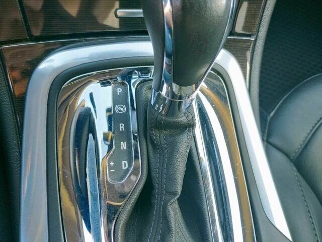 Черный Бьюик Регал, объемом двигателя 2 л и пробегом 137 тыс. км за 11000 $, фото 13 на Automoto.ua