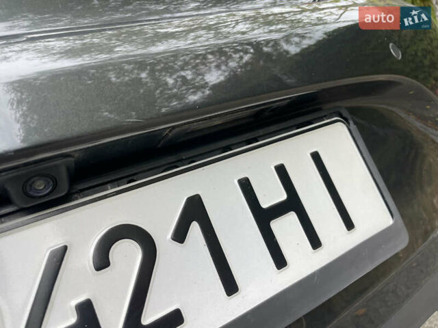 Черный Бьюик Регал, объемом двигателя 2 л и пробегом 180 тыс. км за 9400 $, фото 32 на Automoto.ua
