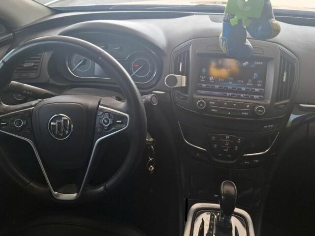 Черный Бьюик Регал, объемом двигателя 2 л и пробегом 184 тыс. км за 8400 $, фото 7 на Automoto.ua