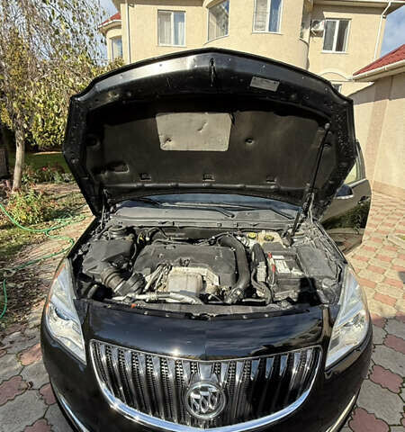 Черный Бьюик Регал, объемом двигателя 2 л и пробегом 123 тыс. км за 11999 $, фото 5 на Automoto.ua