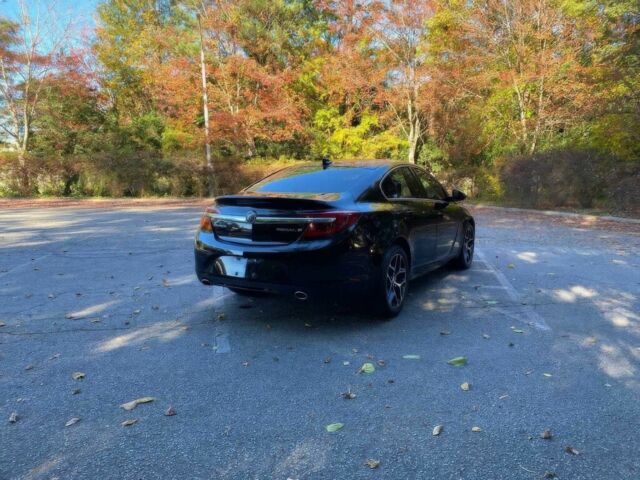 Черный Бьюик Регал, объемом двигателя 2 л и пробегом 69 тыс. км за 9500 $, фото 5 на Automoto.ua