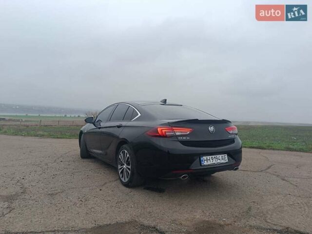 Черный Бьюик Регал, объемом двигателя 2 л и пробегом 29 тыс. км за 16200 $, фото 6 на Automoto.ua