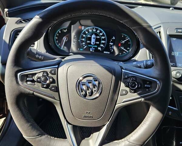 Коричневый Бьюик Регал, объемом двигателя 2 л и пробегом 62 тыс. км за 15900 $, фото 22 на Automoto.ua