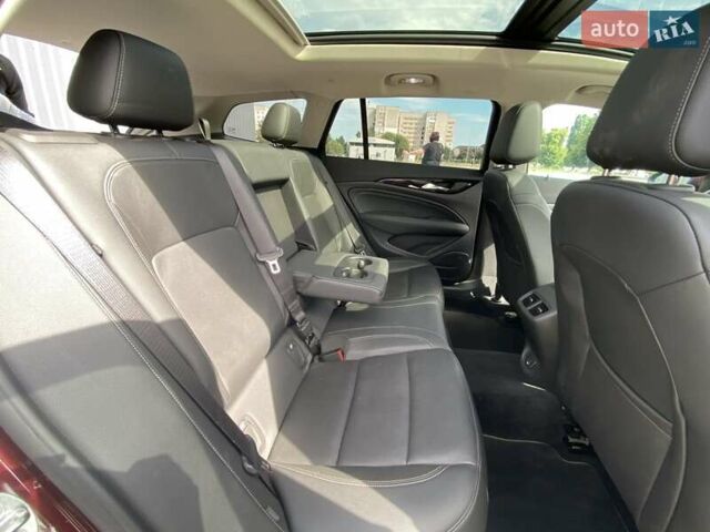 Красный Бьюик Регал, объемом двигателя 2 л и пробегом 63 тыс. км за 17500 $, фото 9 на Automoto.ua