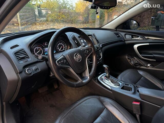 Красный Бьюик Регал, объемом двигателя 2 л и пробегом 102 тыс. км за 10490 $, фото 11 на Automoto.ua