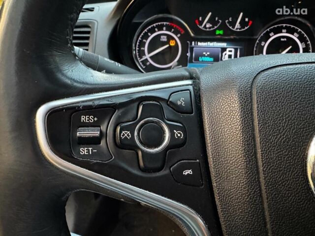 Красный Бьюик Регал, объемом двигателя 2 л и пробегом 102 тыс. км за 10490 $, фото 15 на Automoto.ua