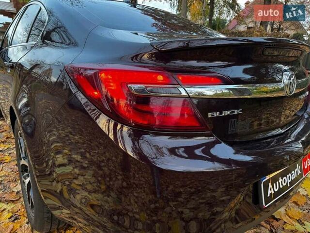 Червоний Бьюік Regal, об'ємом двигуна 2 л та пробігом 102 тис. км за 10490 $, фото 8 на Automoto.ua