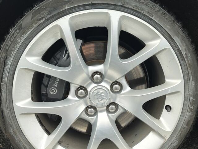 Червоний Бьюік Regal, об'ємом двигуна 2 л та пробігом 75 тис. км за 14800 $, фото 6 на Automoto.ua