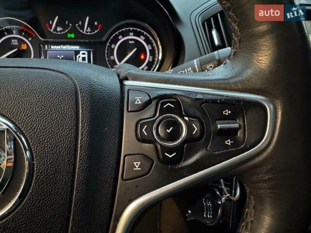 Червоний Бьюік Regal, об'ємом двигуна 2 л та пробігом 102 тис. км за 10490 $, фото 16 на Automoto.ua