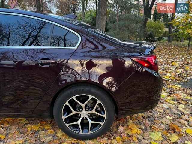 Червоний Бьюік Regal, об'ємом двигуна 2 л та пробігом 102 тис. км за 10490 $, фото 9 на Automoto.ua