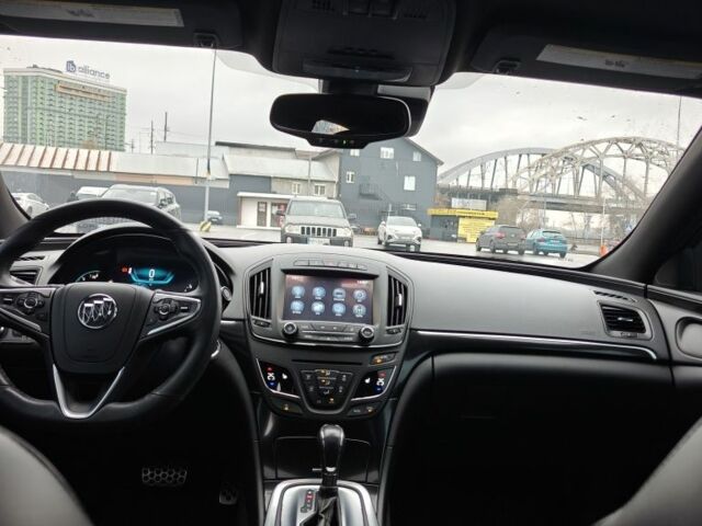 Червоний Бьюік Regal, об'ємом двигуна 2 л та пробігом 75 тис. км за 14800 $, фото 11 на Automoto.ua