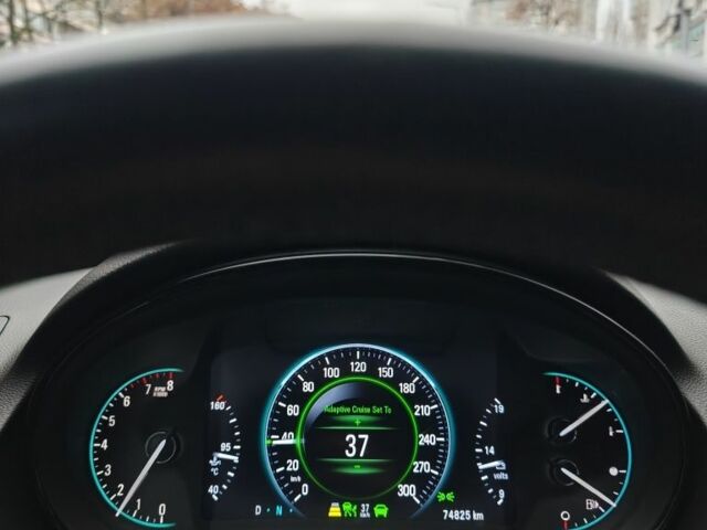 Червоний Бьюік Regal, об'ємом двигуна 2 л та пробігом 75 тис. км за 14800 $, фото 15 на Automoto.ua