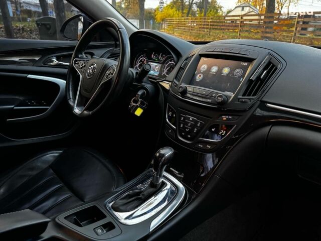 Красный Бьюик Регал, объемом двигателя 2 л и пробегом 102 тыс. км за 10490 $, фото 30 на Automoto.ua