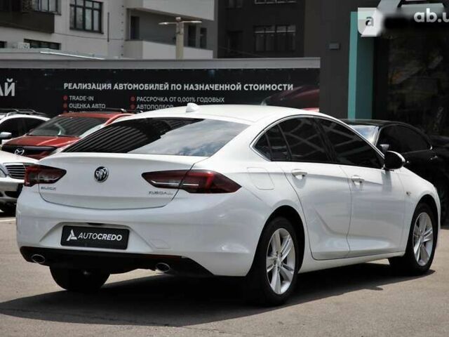 Бьюик Регал, объемом двигателя 2 л и пробегом 162 тыс. км за 16000 $, фото 3 на Automoto.ua