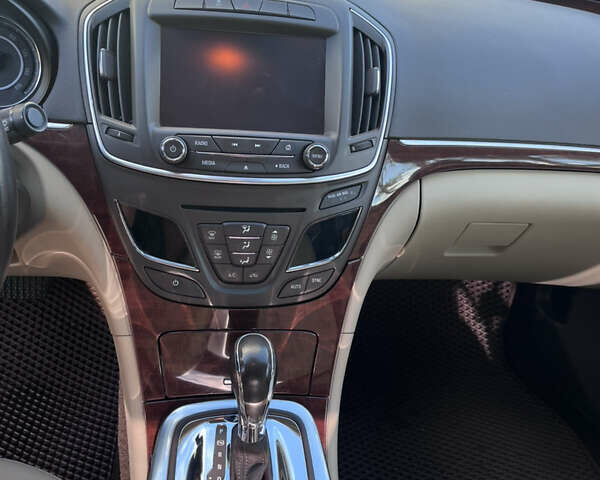 Бьюик Регал, объемом двигателя 2 л и пробегом 127 тыс. км за 10500 $, фото 7 на Automoto.ua