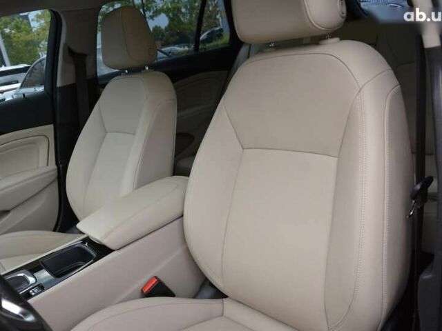 Бьюик Регал, объемом двигателя 2 л и пробегом 146 тыс. км за 17499 $, фото 21 на Automoto.ua