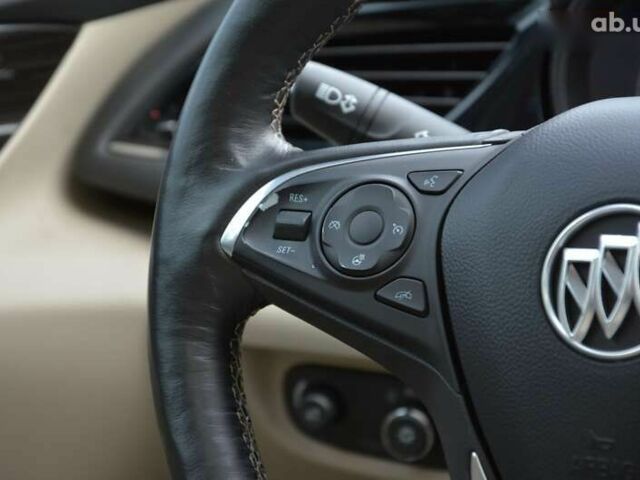 Бьюик Регал, объемом двигателя 2 л и пробегом 146 тыс. км за 16999 $, фото 22 на Automoto.ua