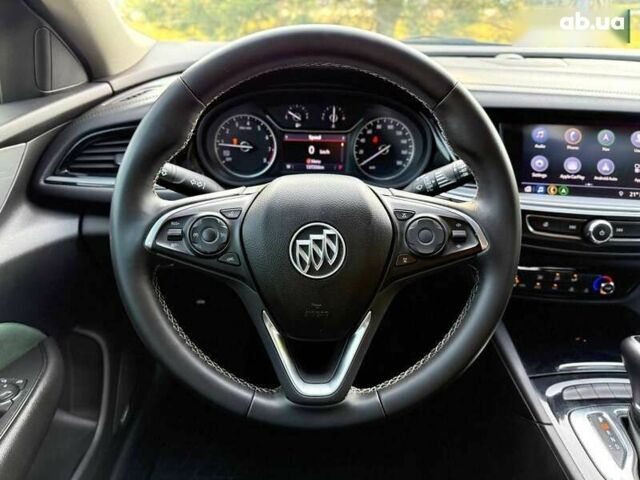 Бьюік Regal, об'ємом двигуна 2 л та пробігом 137 тис. км за 14900 $, фото 27 на Automoto.ua