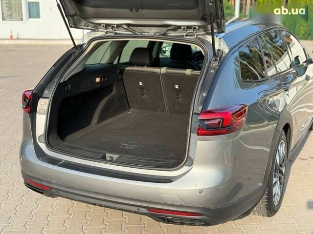 Бьюік Regal, об'ємом двигуна 2 л та пробігом 137 тис. км за 14900 $, фото 10 на Automoto.ua