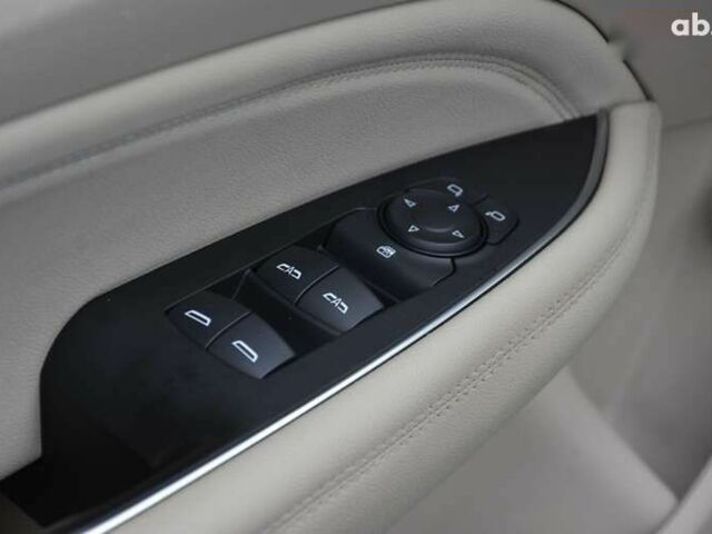 Бьюик Регал, объемом двигателя 2 л и пробегом 146 тыс. км за 17499 $, фото 17 на Automoto.ua