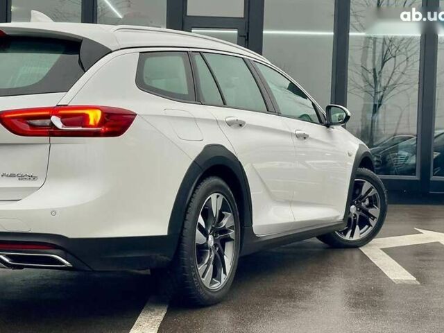 Бьюик Регал, объемом двигателя 2 л и пробегом 142 тыс. км за 15999 $, фото 12 на Automoto.ua