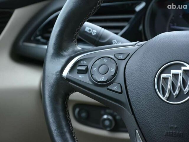 Бьюик Регал, объемом двигателя 2 л и пробегом 142 тыс. км за 16200 $, фото 22 на Automoto.ua