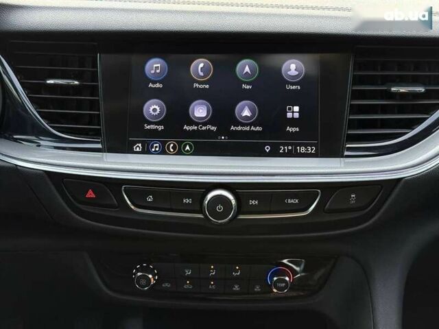Бьюік Regal, об'ємом двигуна 2 л та пробігом 137 тис. км за 14900 $, фото 23 на Automoto.ua