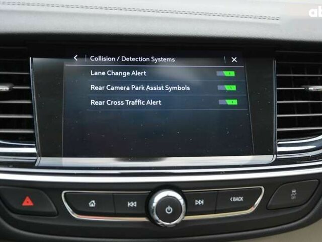 Бьюик Регал, объемом двигателя 2 л и пробегом 146 тыс. км за 17499 $, фото 29 на Automoto.ua