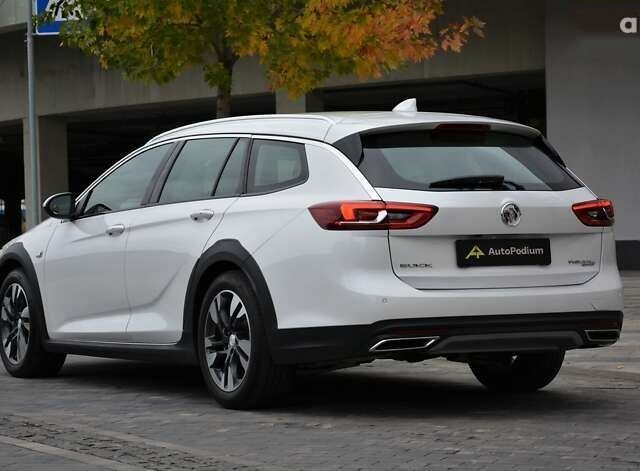 Бьюик Регал, объемом двигателя 2 л и пробегом 142 тыс. км за 16200 $, фото 5 на Automoto.ua