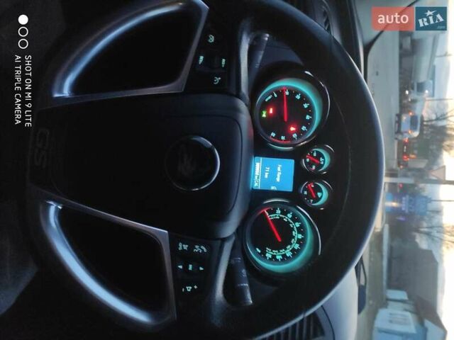 Серый Бьюик Регал, объемом двигателя 2 л и пробегом 89 тыс. км за 8700 $, фото 18 на Automoto.ua